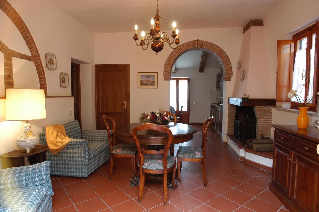 La Valle Appartamenti Per Vacanze Montaione Zimmer foto